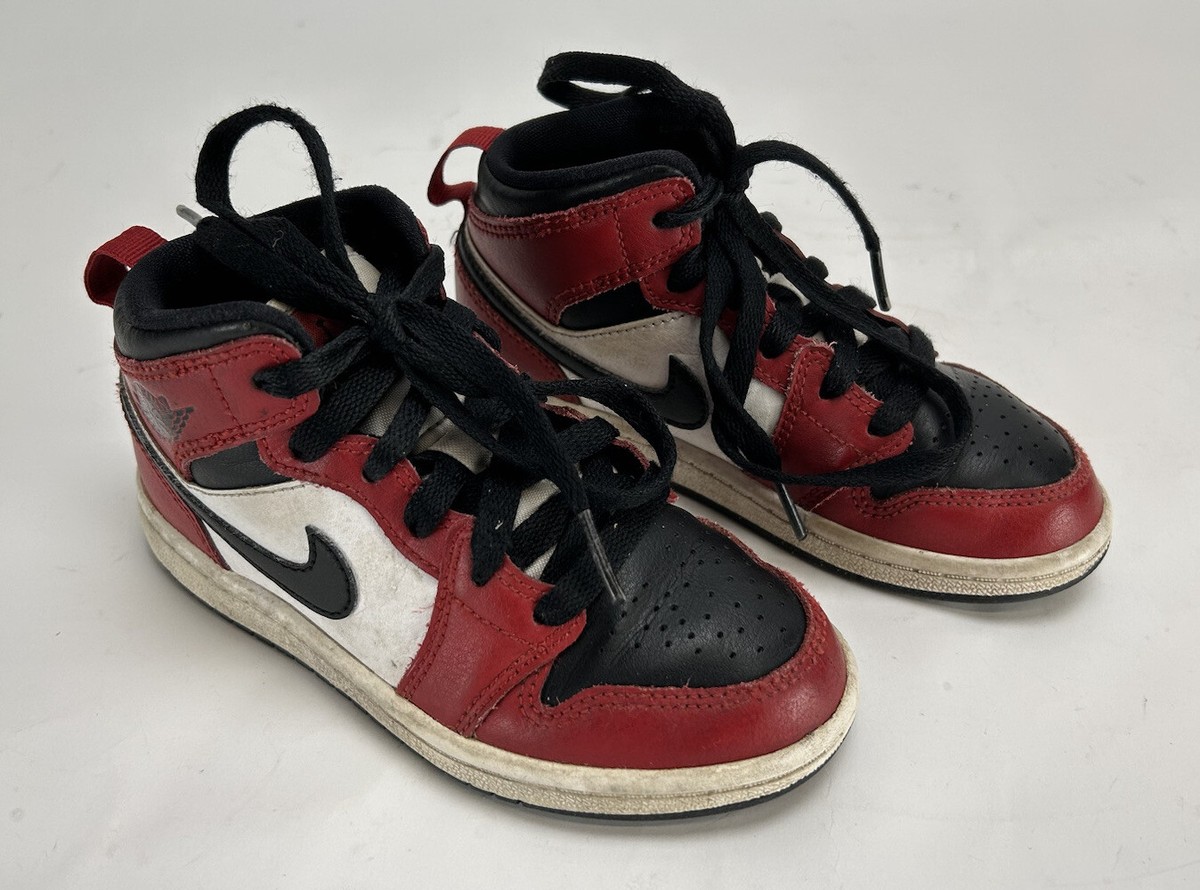 靴 NIKE AIR JORDAN1 MID\