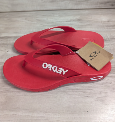 Oakley B1B Flip-Flop Sandals HIGH RISK RED Men display picture 3