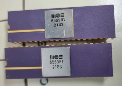 6569R1 MOS VIC Video Chip IC für Commodore C64, KERAMIK GOLD 1983