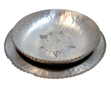 Vintage 2 pc Set Farberware Hammered Aluminum Tray Bowl Rose in Center MCM