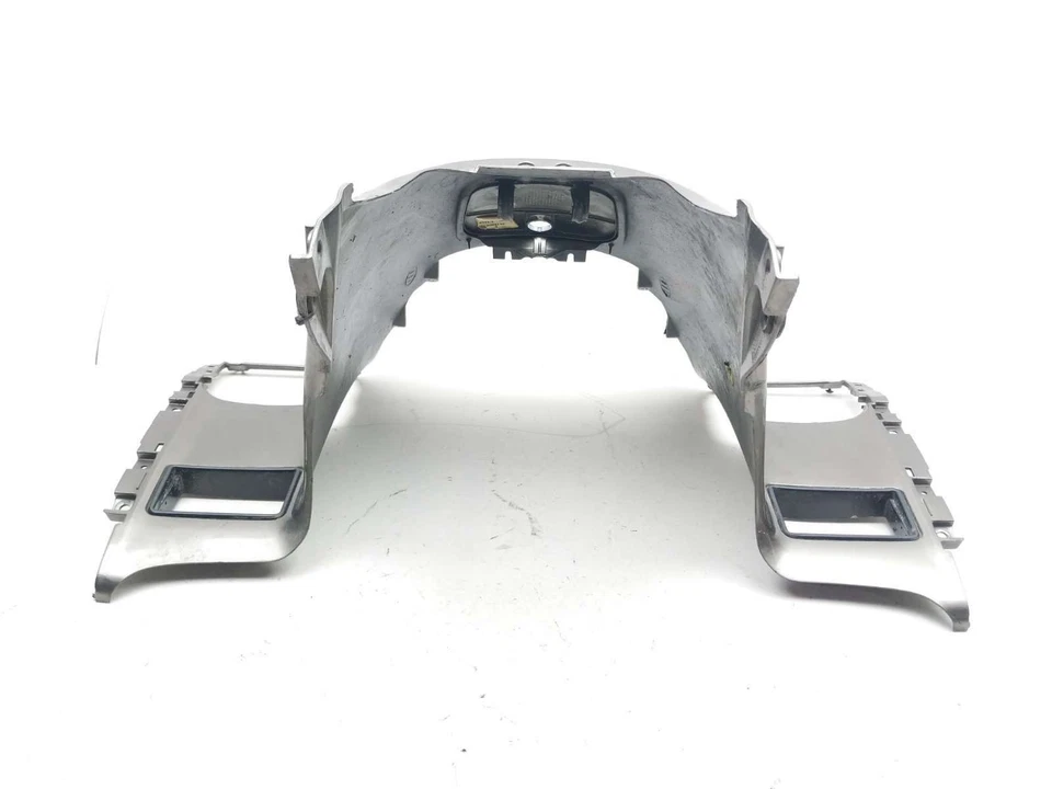 01-05 Honda Goldwing 1800 GL1800 Front Fuel Tank Dash Cover Fairing - Image 2 of 4