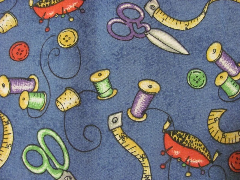 Signature Classics Fabric Oakhurst Textiles Sewing Notions Scissors Thread 2 yds