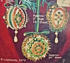 RARE! LeeWards EMERALD TRIO Makes 3 Vtg 1973 Sequin Bead Christmas Ornament Kit