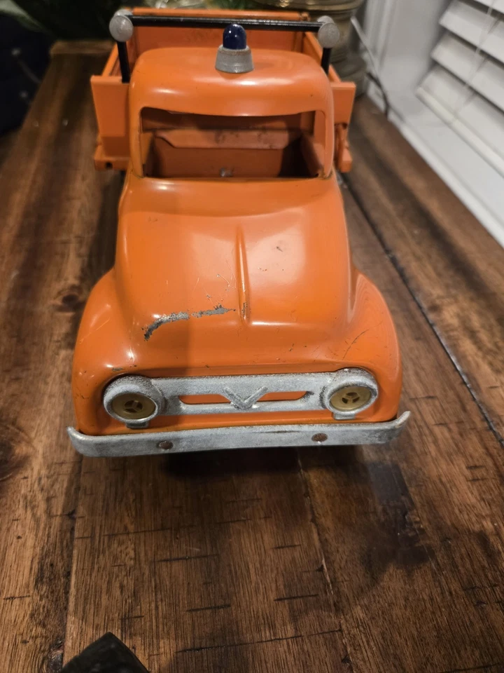 Niveladora de carretera Tonka 1958 de colección + camión de volteo Tonka 1956 y tractor agrícola de plástico Foto 4 de 4