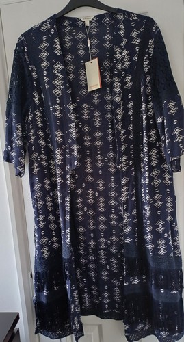 Nuevo con etiquetas precioso kimono monzón talla L aprox 18 20 diseño de flecos azul marino nuevo