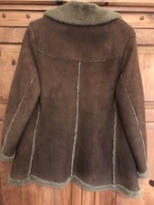 Vintage Brown Fitted Women s Shearling Coat S...