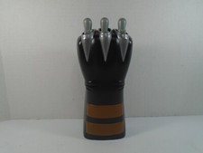 2008 HASBRO--MARVEL's XMEN ORIGINS--WOLVERINE ELECTRONIC EXTENDING CLAW LOOK 
