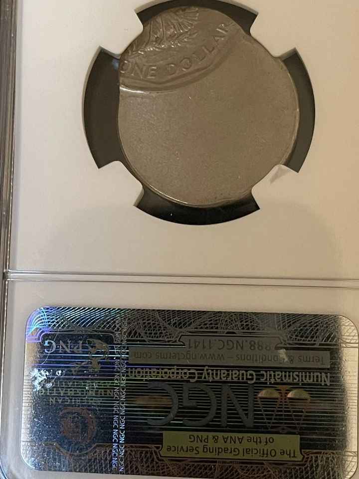 ER292 Mint Error Susan B. Anthony Dollar Struck 75% Off Center NGC MS64 - Image 2 of 4