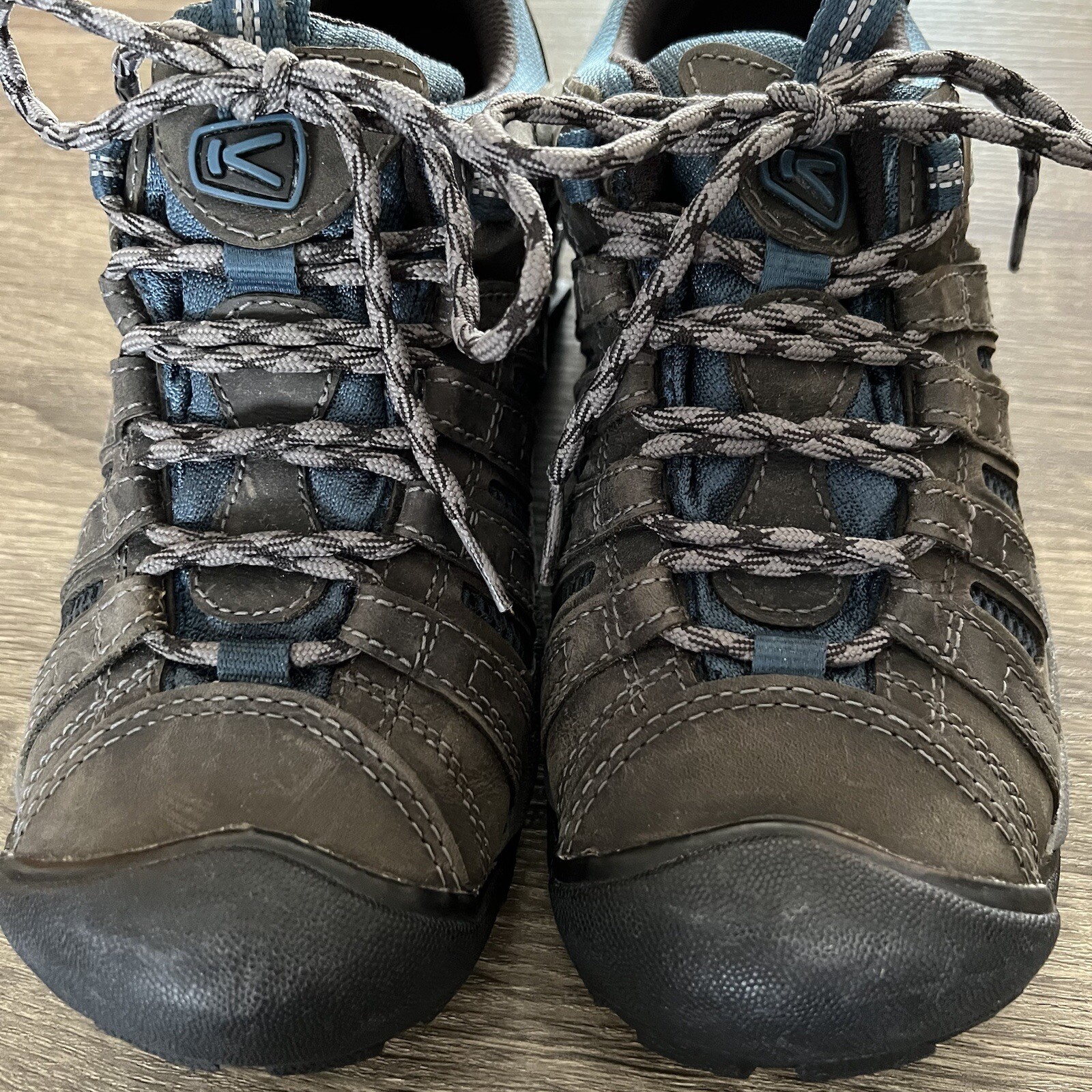 Scarpe da trekking ventilate KEEN da uomo Voyageur taglia 7 US