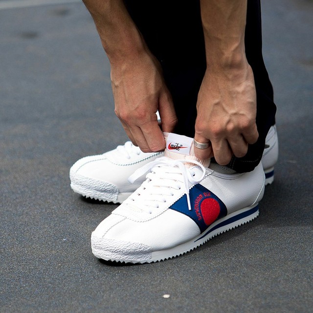 Nike Classic Cortez 72 QS Shoe Dog Pack 