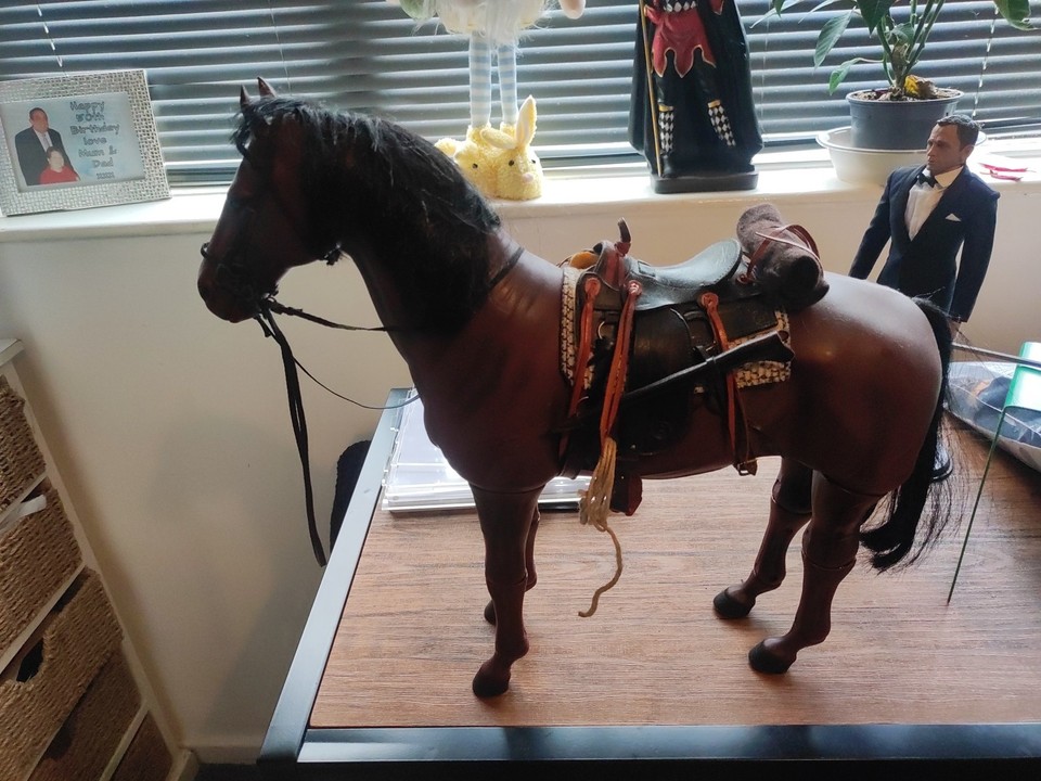 1/6 Scale horse and saddle | eBay
