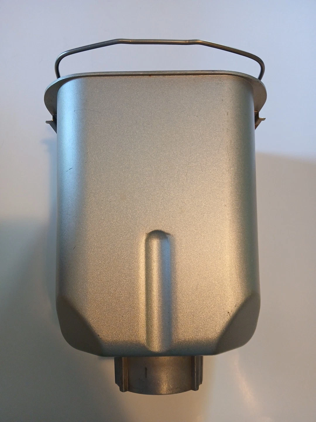 Oster Sunbeam Bread Maker Pan and Paddle 5814 5815 5839 5840 5841 5842 5843 5844
Opens in a new wind