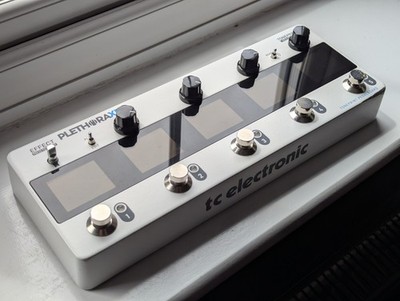 TC Electronics Plethora X5 Toneprint Multieffekte FX Gitarrenprozessor-Pedal