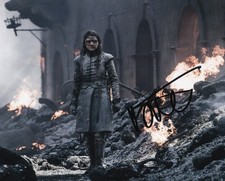 MAISIE WILLIAMS signed Autogramm 20x25cm GAME OF THRONES in Person autograph COA