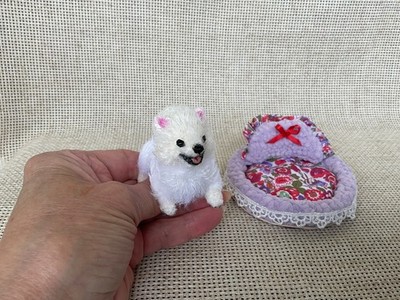 Miniature White Spitz Puppy - approx. 2'' (5cm) Crocheted Handmade Artist Gift