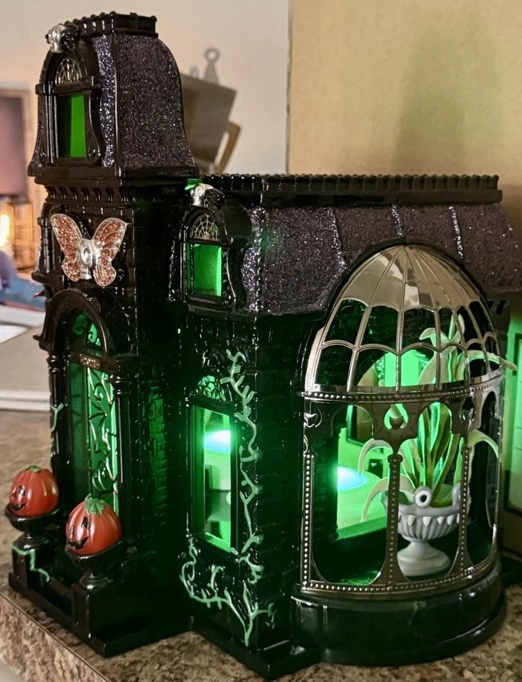 Bath & Body Works Halloween 2021 Haunted House Luminary Candle Holder - Image 4 of 4