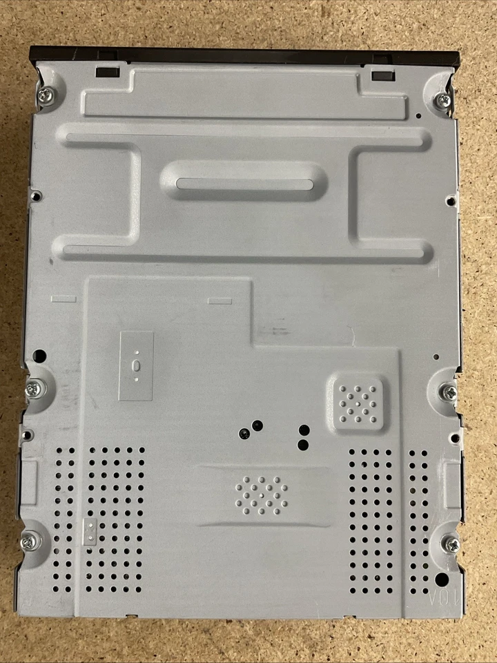 NEC Corp ND-3550A DVD-R/RW CD-R/RW Optical IDE Drive Not Tested - Image 4 of 4