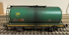 Bachmann 37-575A BP Green  TTA Petrol Tank Wagon 37086 TMC Weathered