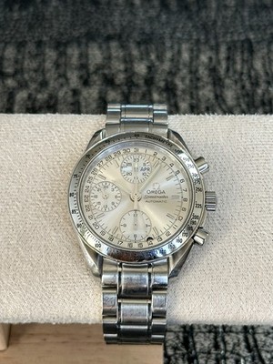 Omega Speedmaster 39mm Silver Dial with Stainless Steel Bracelet - 3523.30.00