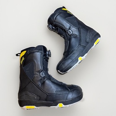 Atomic PI4 Men s Snowboard Boots BOA Dial Lacing Black/Yellow Size 9 Mondo 27