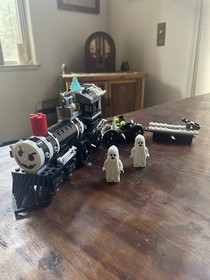 LEGO Monster Fighters: The Ghost Train (9467) MISSSING PARTS but both ghosts