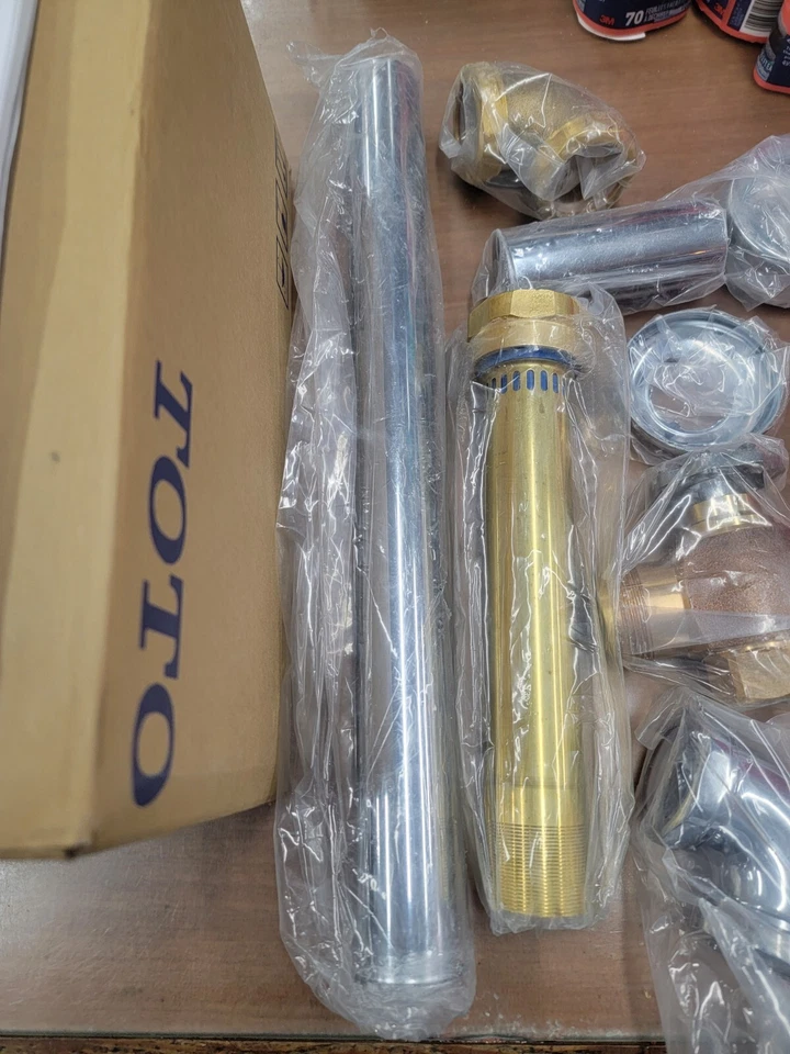 TOTO TET3GA32#SS - Válvula de descarga automática, oculta, acero inoxidable nueva caja abierta  Foto 4 de 4