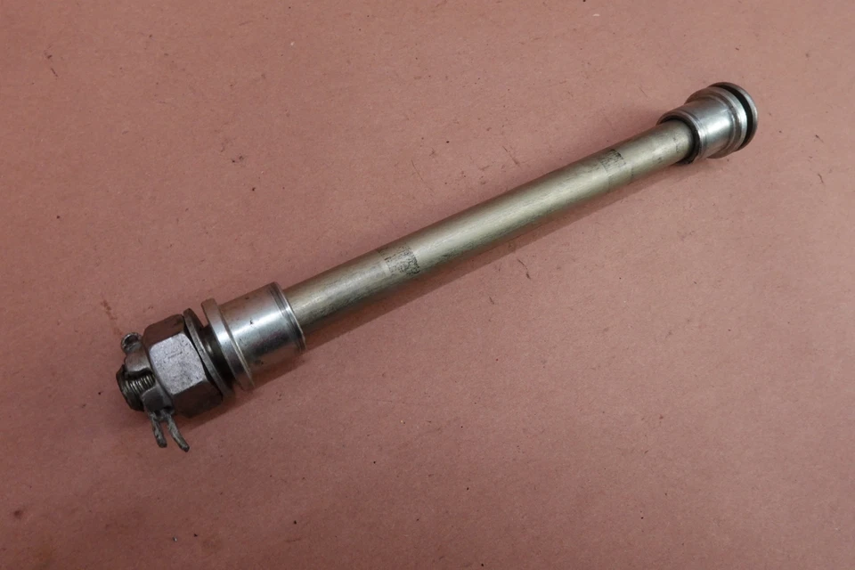 Llanta de perno pivote eje delantero Kawasaki Versys-X 300 KLE300 2017-2022 Foto 3 de 4