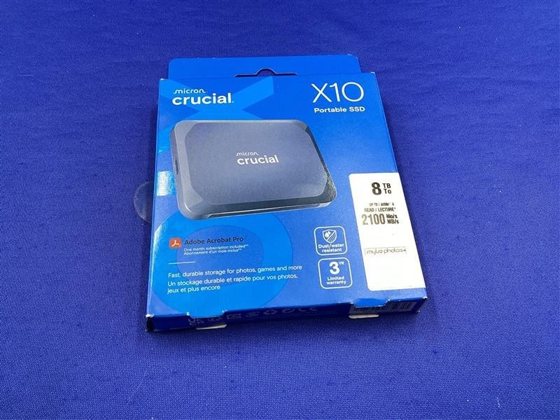 CT8000X10SSD9-02 Crucial X10 8TB USB 3.2 Type C Portable External