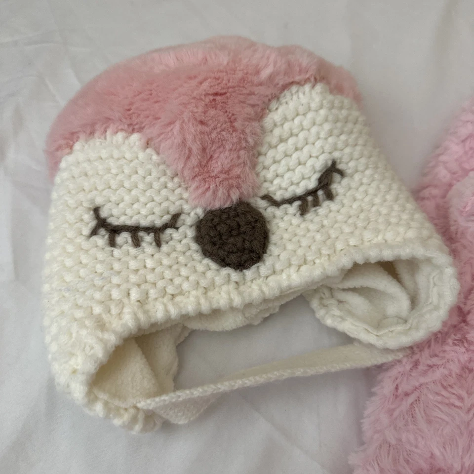 Manta y lindo sombrero Beyond Kids saco swaddler rosa Foto 2 de 4