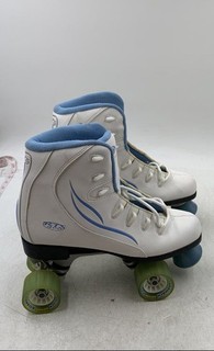 Roller Derby Womens RTS 400 White Boardwalk Wheels Lace Up Roller Skates Size 10