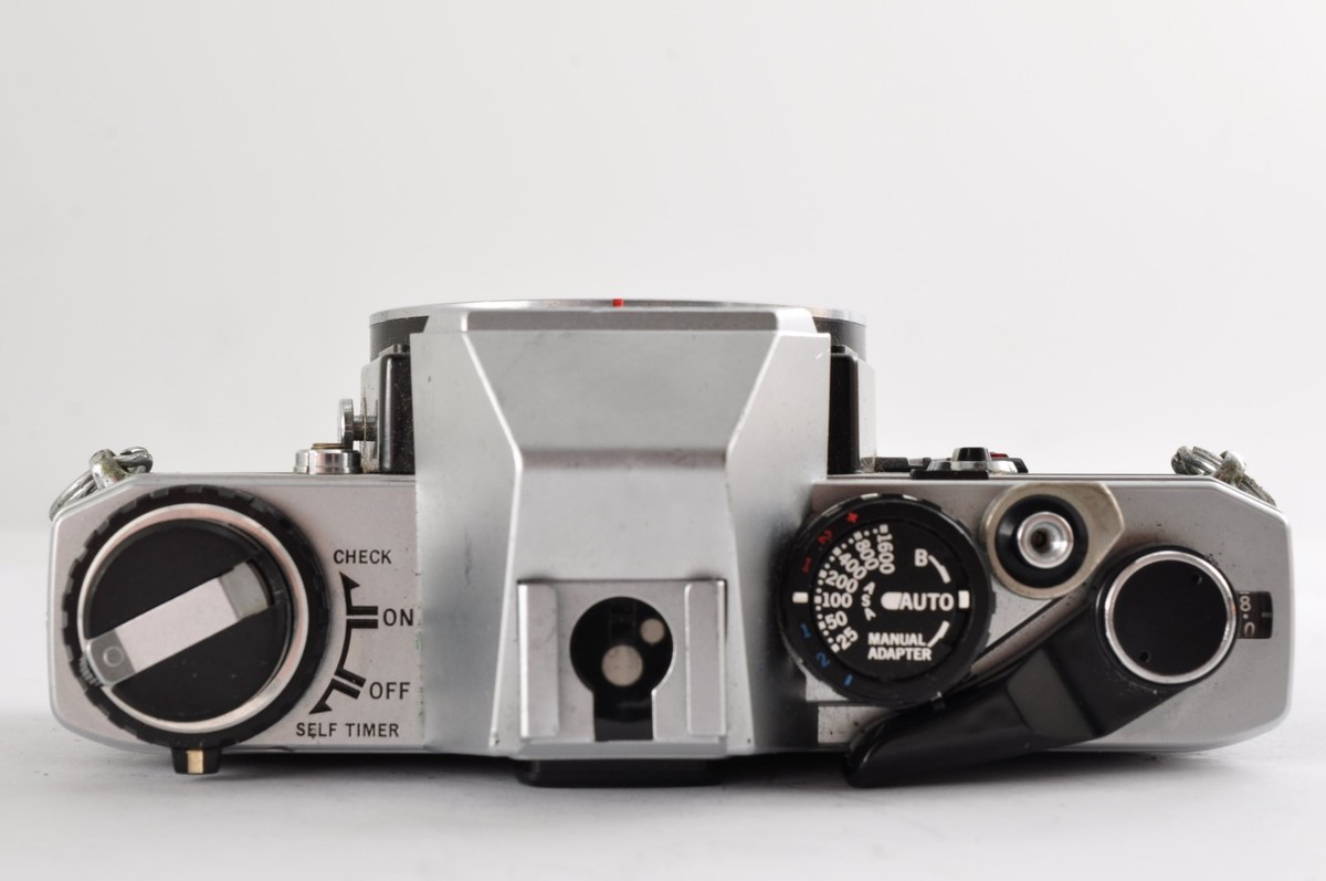 Olympus OM10 Silver 35mm SLR Film Camera [Exc+5] (382967) Japan