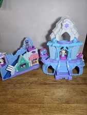 DOS Little People Frozen Elsa’s Enchanted Lights Palace Musical y Arendelle