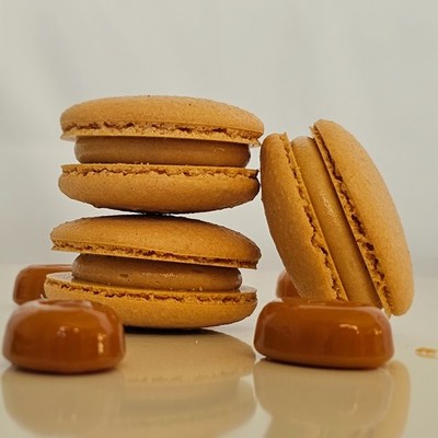 Handmade Salted Caramel Macarons: Salted Caramel Ganache Filling, Brown Sugar
