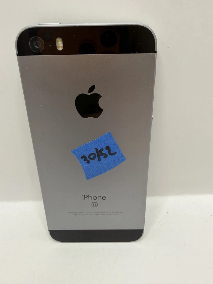 Apple iPhone SE (1ª Generación) Desbloqueado Gris 32 GB Duración de la Batería 92% Foto 4 de 4