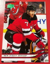 2025-26 Upper Deck Series 2 Holiday Dougie Hamilton #356 Devils