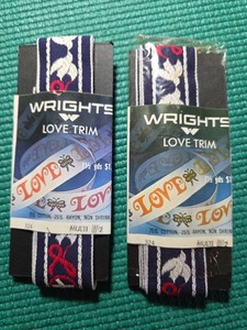 LOT of 2 VINTAGE WRIGHTS Blue Red White Peace LOVE Doves TRIM 1969 #324 MULTI #2
