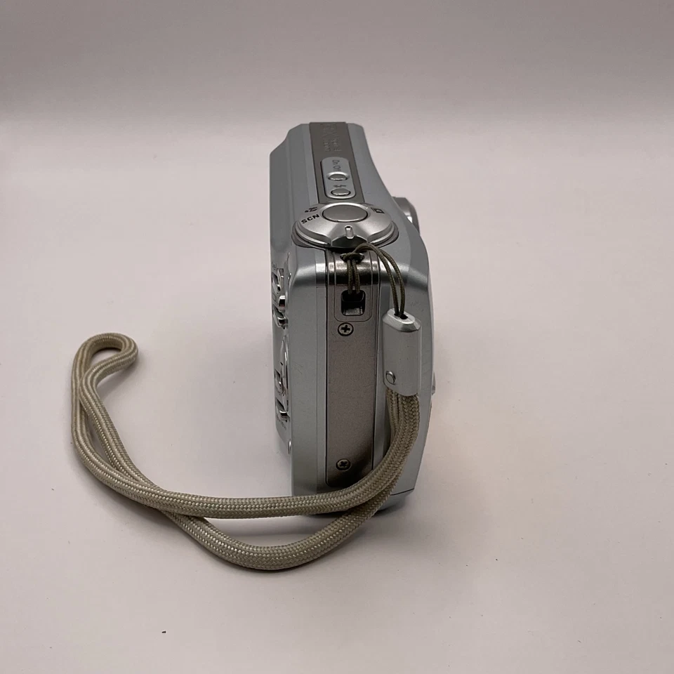 Kodak EasyShare C513 5.0MP Silver Digital Compact Camera Working (I1) W#666 - Image 4 of 4