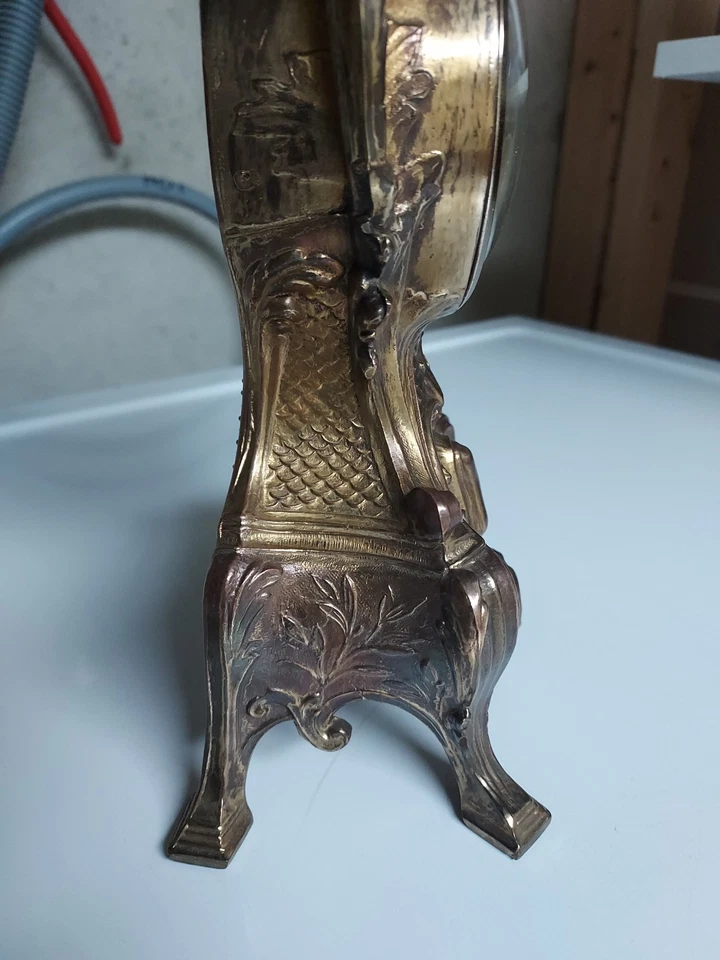 Reloj eléctrico dorado de diseño francés vintage convertido a batería. ¡Inalámbrico! Foto 4 de 4