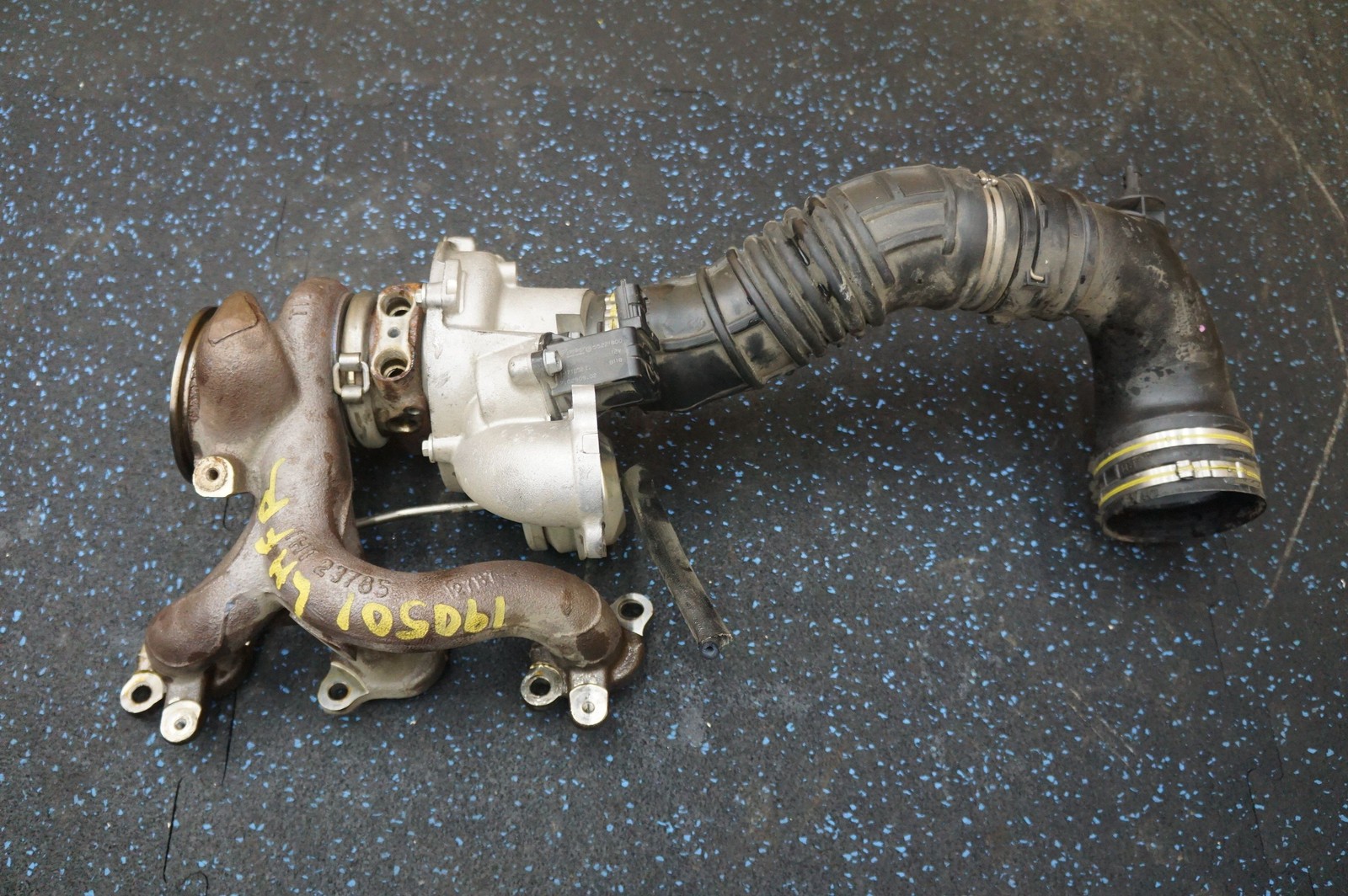 Front Left Driver Turbo Turbocharger OEM 673004078 Maserati Ghibli M157 2014-19