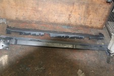 BFD088739 2025 LAND ROVER DEFENDER 3.0 D250 SILL COVERS CUT STEPS