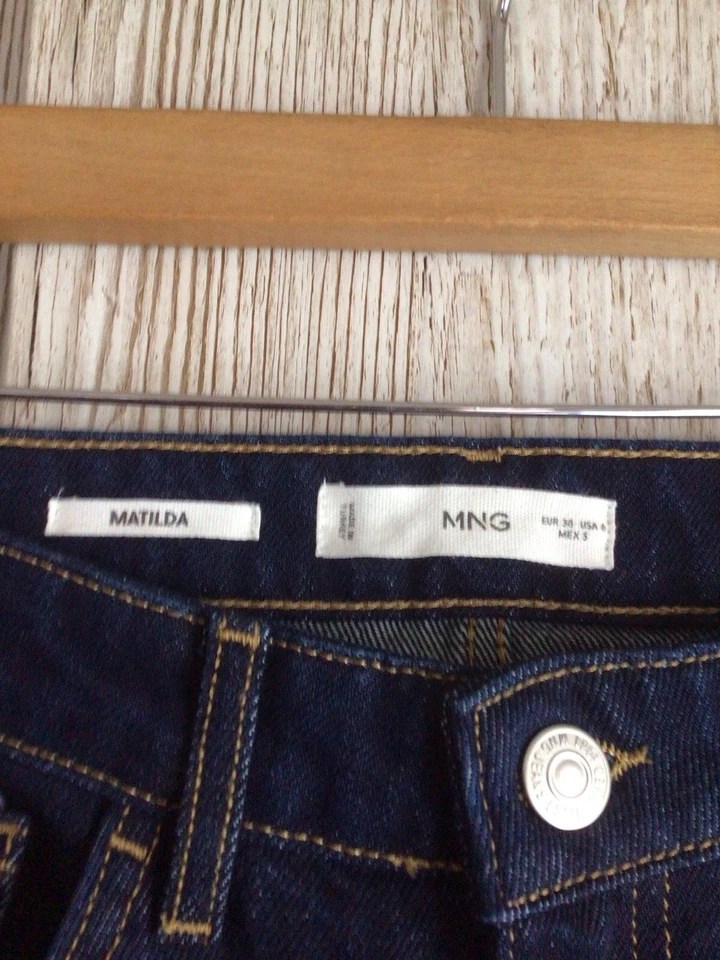 Ladies MANGO Dark Blue Straight Jeans Size 10 New With Tags Matilda - Image 3 of 4