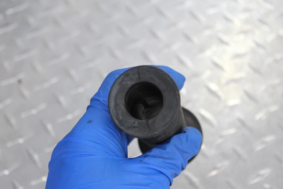 Yamaha FJR1300 2004 juego de empuñadura de manillar de agarre de acelerador derecho Foto 4 de 4