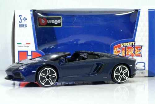 Modellini statici di auto da corsa sportive e turistiche in plastica scala 1:45