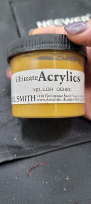 Daniel Smith Ultimate Acrylic 4 Oz Tub Preowned Yellow Ochre