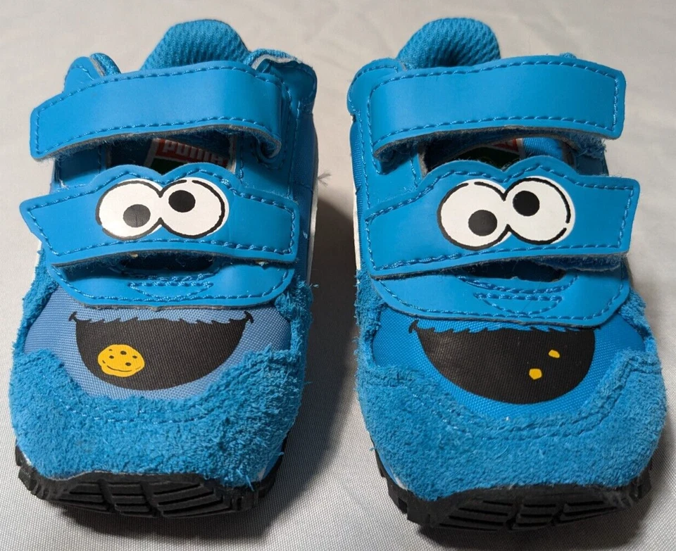 Tenis PUMA x SESAME STREET COOKIE MONSTER Bebé Talla 4C Azul Usados en Excelente Condición Foto 3 de 4