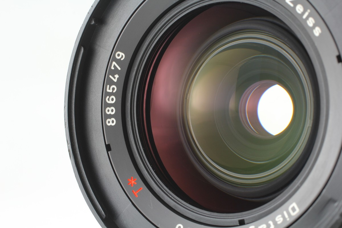 Near Mint* Hasselblad Carl Zeiss CFi Distagon 50mm F4 Lens