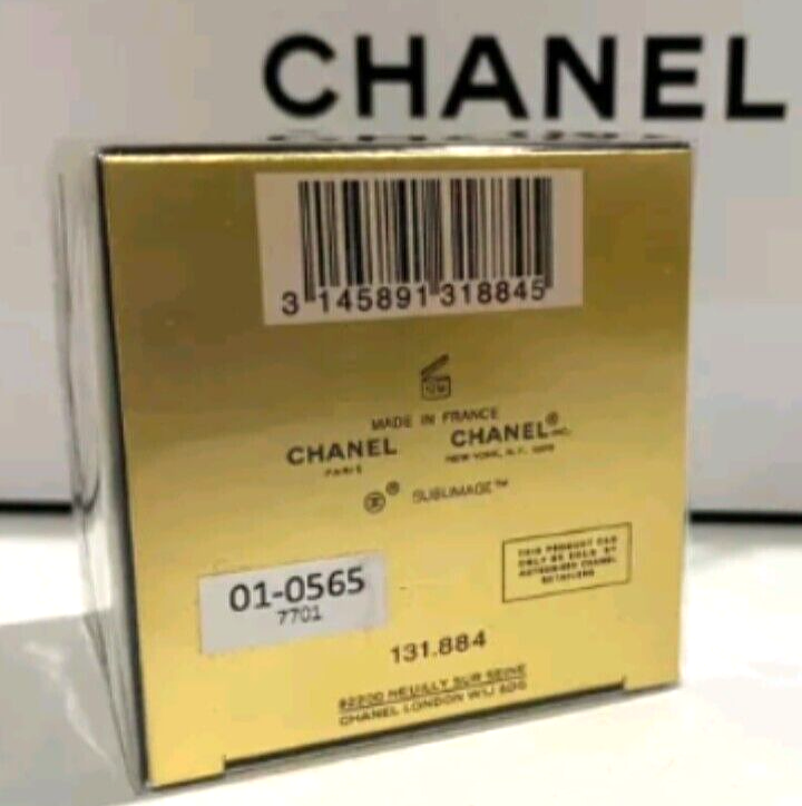 Chanel Sublimage le Correcteur Yeux Radiance-Generating