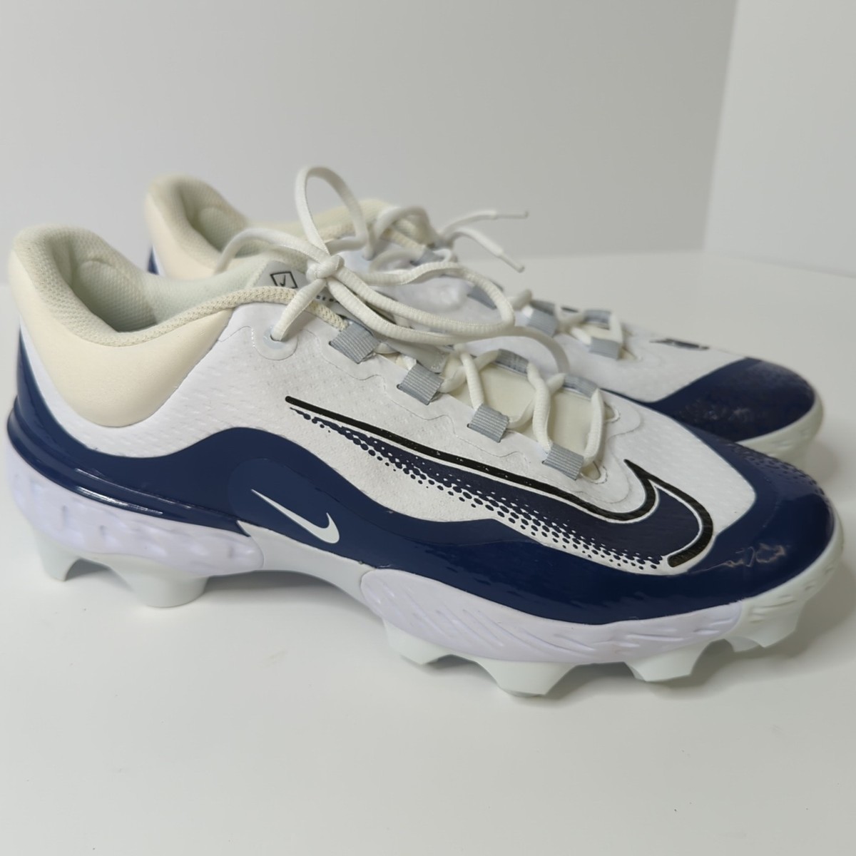 Nike Alpha Huarache Elite 4 Low Men display picture 3