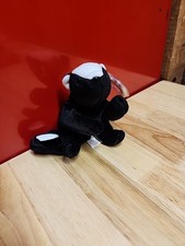 New 1995 Stinky The Skunk TY Beanie Baby Stuffed Animal Toy