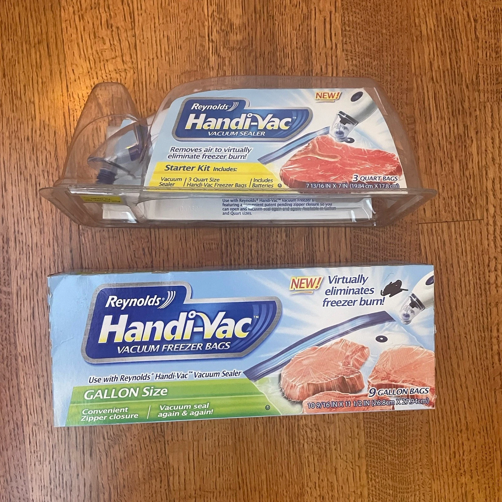 NOS Reynolds Handi-Vac Handheld Vacuum Sealer Starter Kit & 9ct Gallon Bags New